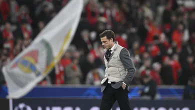 Scott Parker n&atilde;o resistiu &agrave; traulitada do Benfica e foi demitido do Club Brugge ap&oacute;s 12 jogos