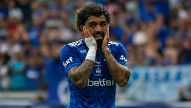 Gabigol perde duelo mental, Hulk marca, e Atl&eacute;tico-MG respira ao vencer Cruzeiro