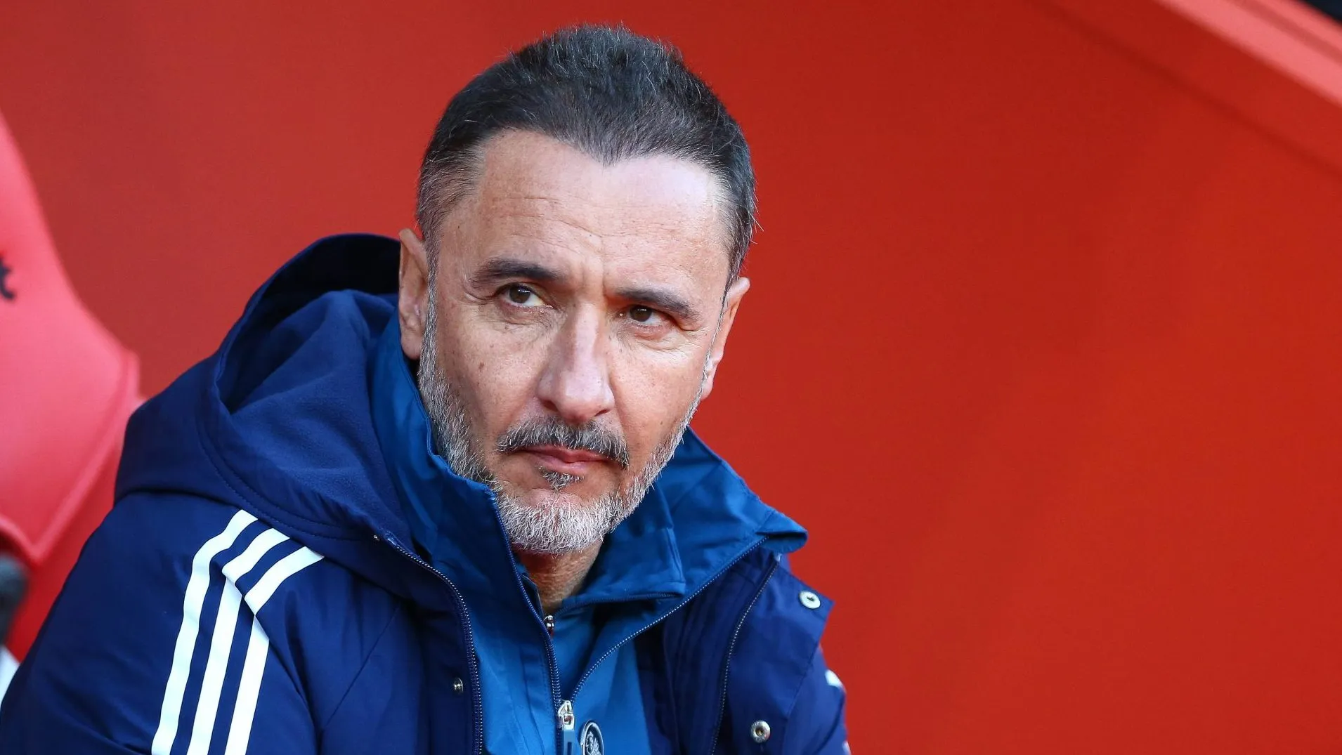 Respiro na Premier League, sonho europeu: Como V&iacute;tor Pereira transformou o Forest em tempo recorde
