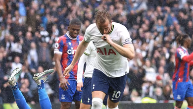 Kane deixa Rooney para tr&aacute;s na lista dos maiores artilheiros da Premier League