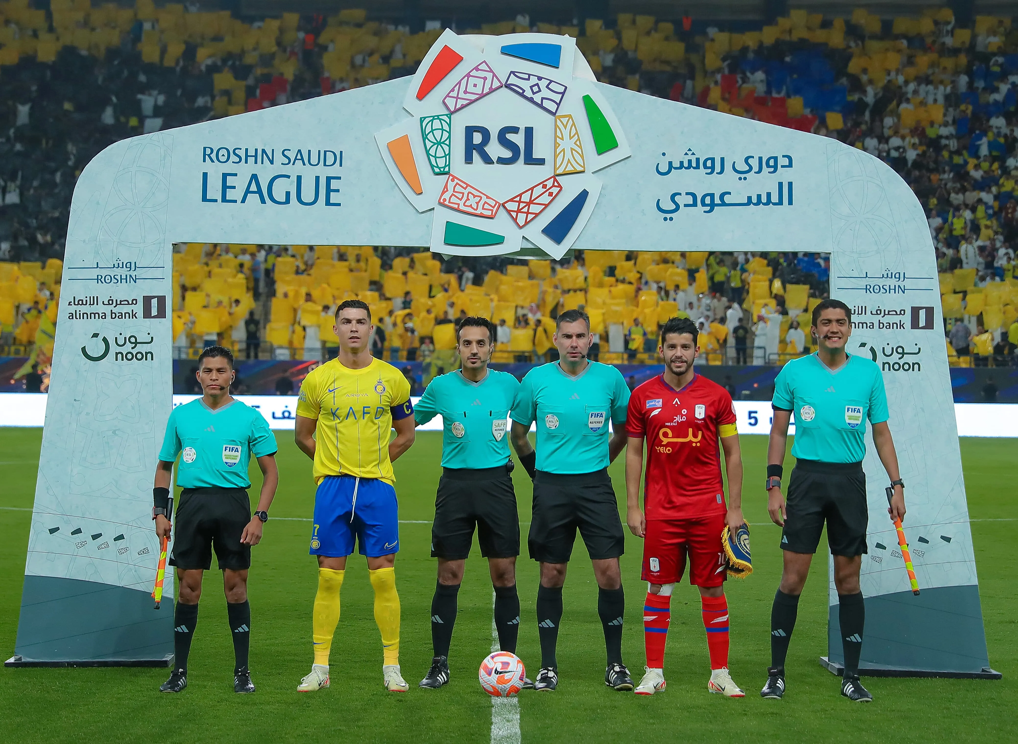 Casa garantida e sal&aacute;rio de R$ 20 mil: a Ar&aacute;bia Saudita procura jogadores pelo mundo