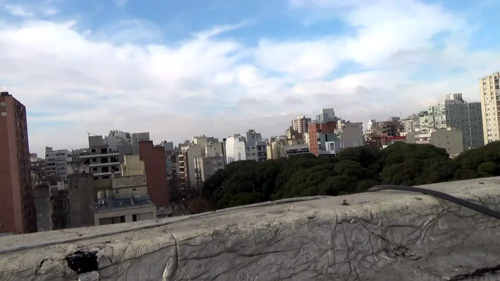 Grita, Buenos Aires: v&iacute;deo do alto da cidade mostra explos&atilde;o no gol de Di Mar&iacute;a