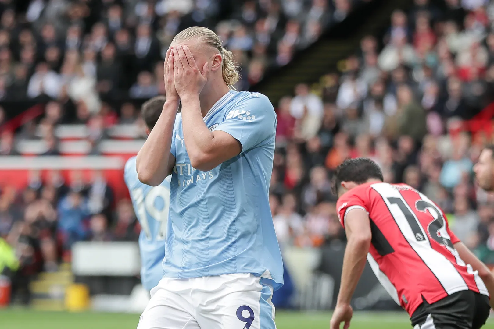 Haaland lamenta nos Citizens (Foto: Imago)