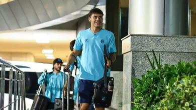 Com foco dividido, Gr&ecirc;mio viaja para mais dois jogos fora de casa