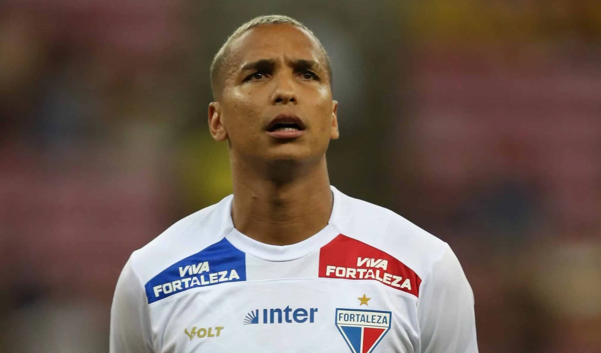 &lsquo;Deyverson tem coisas que n&atilde;o o ajudam como jogador&rsquo;