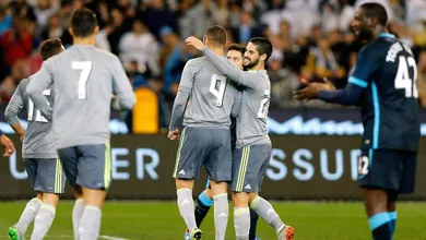 O Real Madrid passou por cima do Manchester City em amistoso com um gola&ccedil;o de Benzema