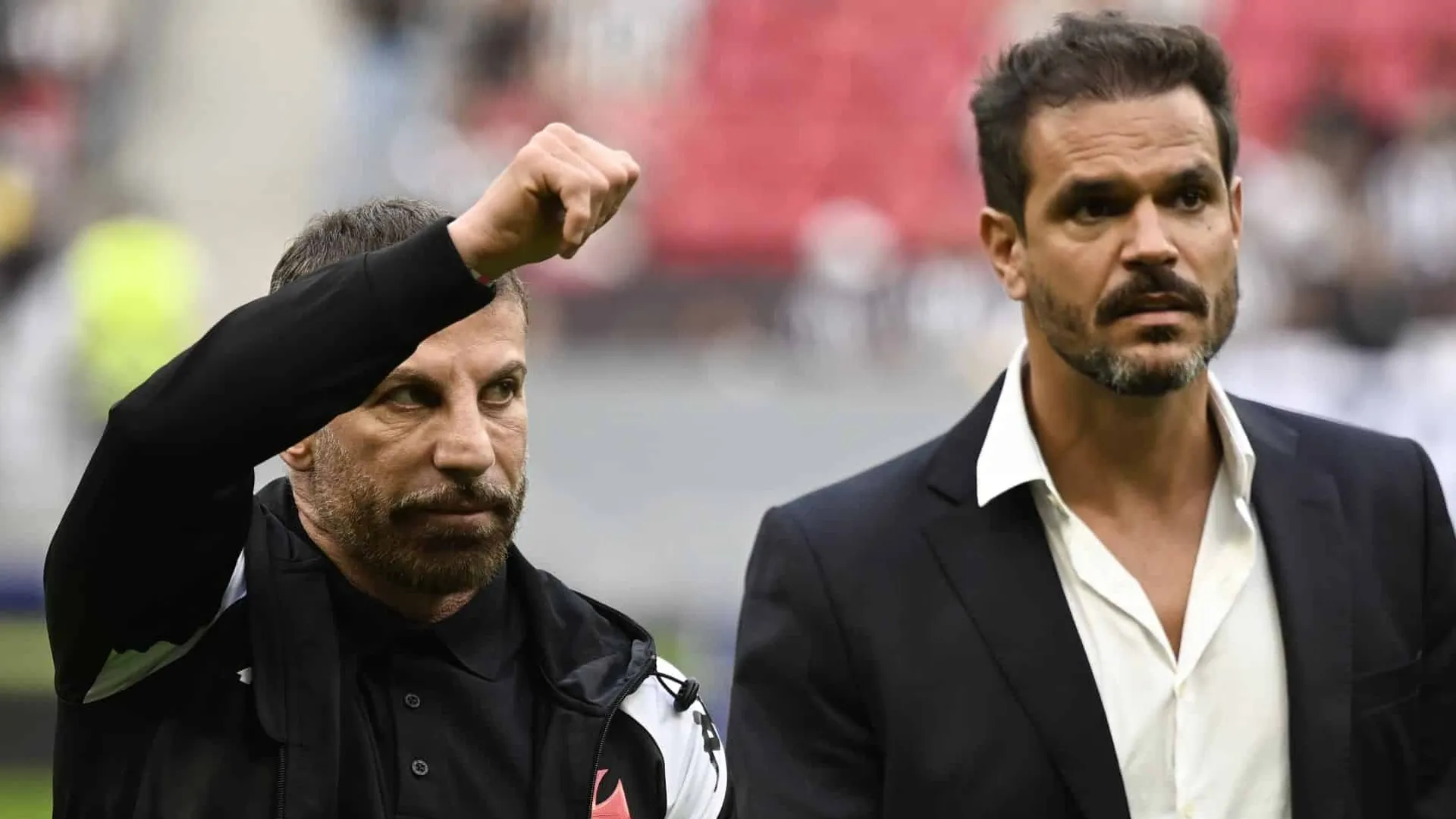 Vasco tem dificuldade para fechar com zagueiro nesta janela (Foto: Icon Sport)