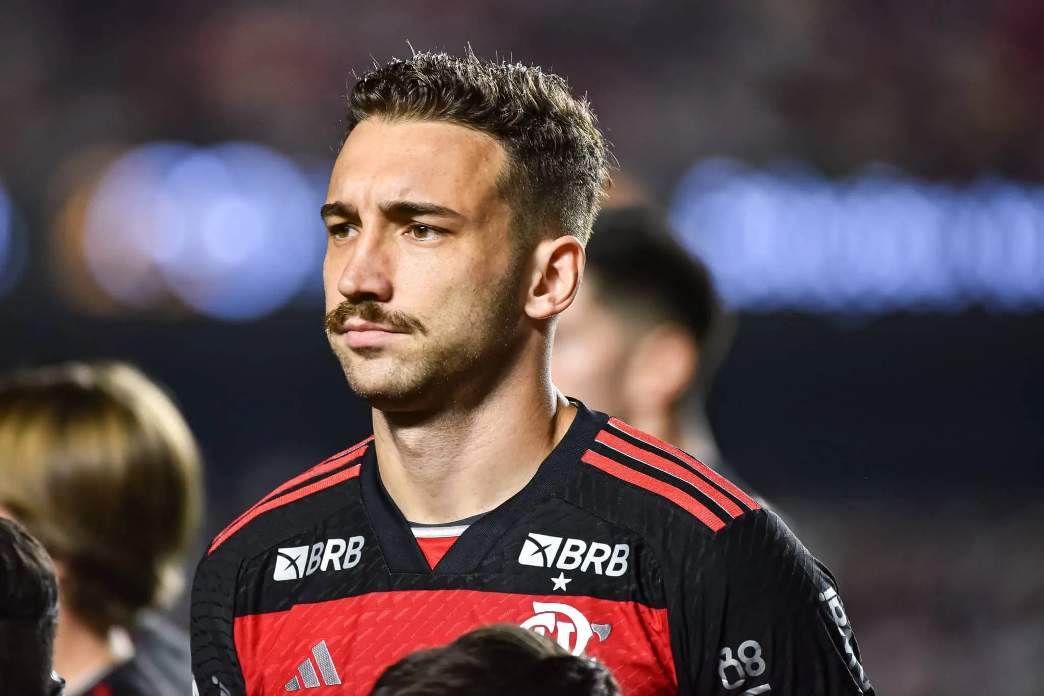 L&eacute;o Ortiz revela estrat&eacute;gia do Flamengo para decis&atilde;o contra Corinthians na Copa do Brasil