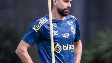 Luan Peres diz quando deve estrear e s&oacute; pensa em subir: &lsquo;Dane-se se em 4&ordm; ou em  1&ordm;&rsquo;