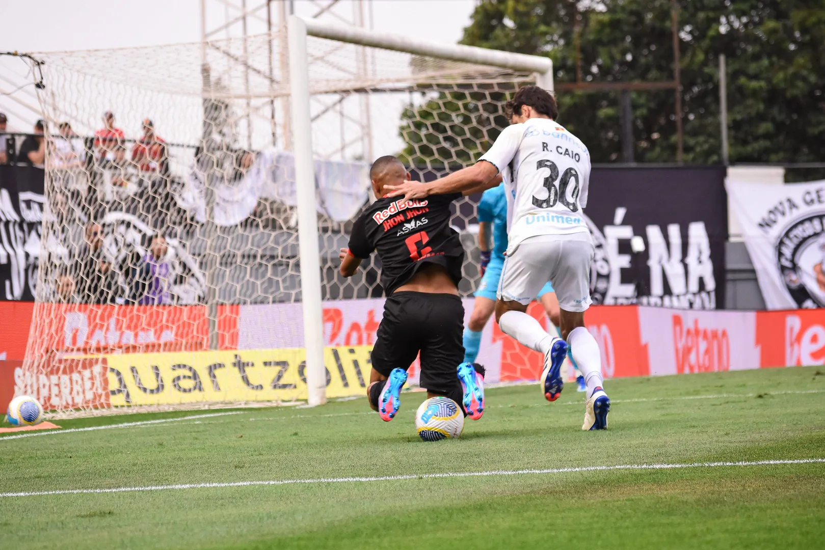 John John Rodrigo Caio - Bragantino x Gremio