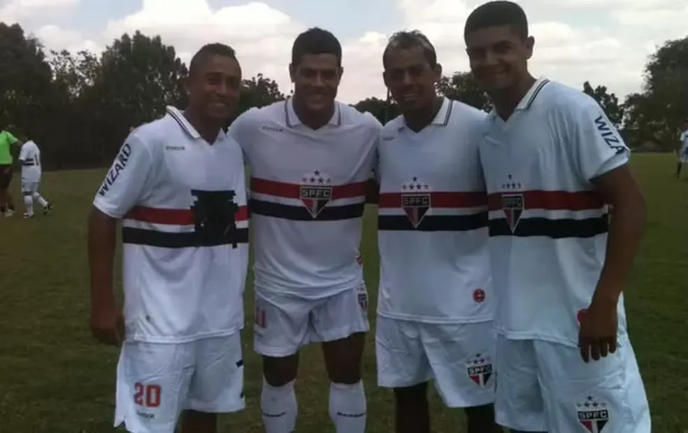Jorge Henrique, Hulk, Marcelinho Para&iacute;ba e Den&iacute;lson em jogo festivo