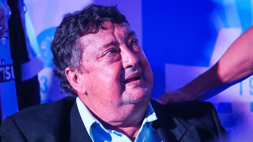 &lsquo;Esquecido&rsquo;, mas Imortal: her&oacute;i do Gr&ecirc;mio na Libertadores, C&eacute;sar morre aos 68 anos