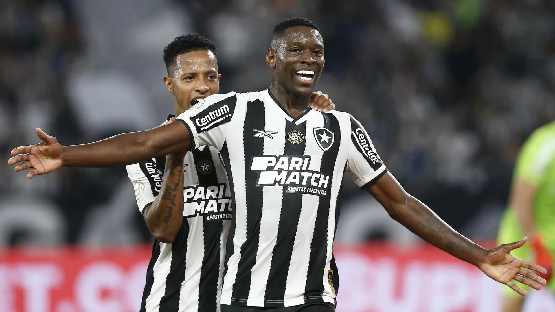Luiz Henrique &eacute; a segunda contrata&ccedil;&atilde;o mais cara da hist&oacute;ria do Botafogo