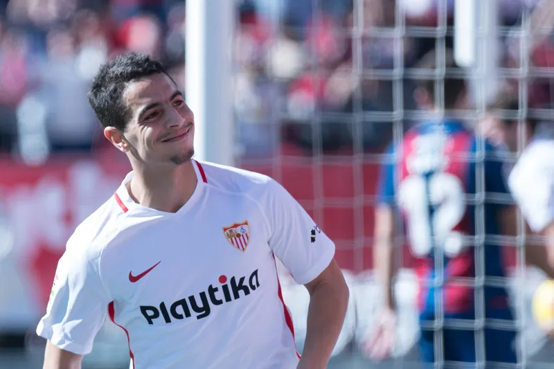 Ben Yedder em a&ccedil;&atilde;o pelo Sevilla