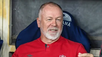Fluminense alcan&ccedil;a meta e reduz chances de rebaixamento antes da Data Fifa