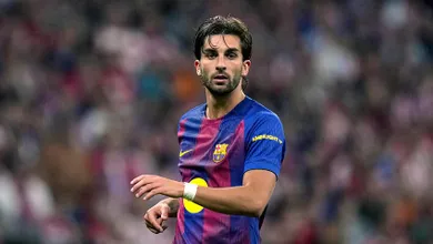 Como PSG convenceu Ferran Torres e criou problema duplo para o Barcelona?
