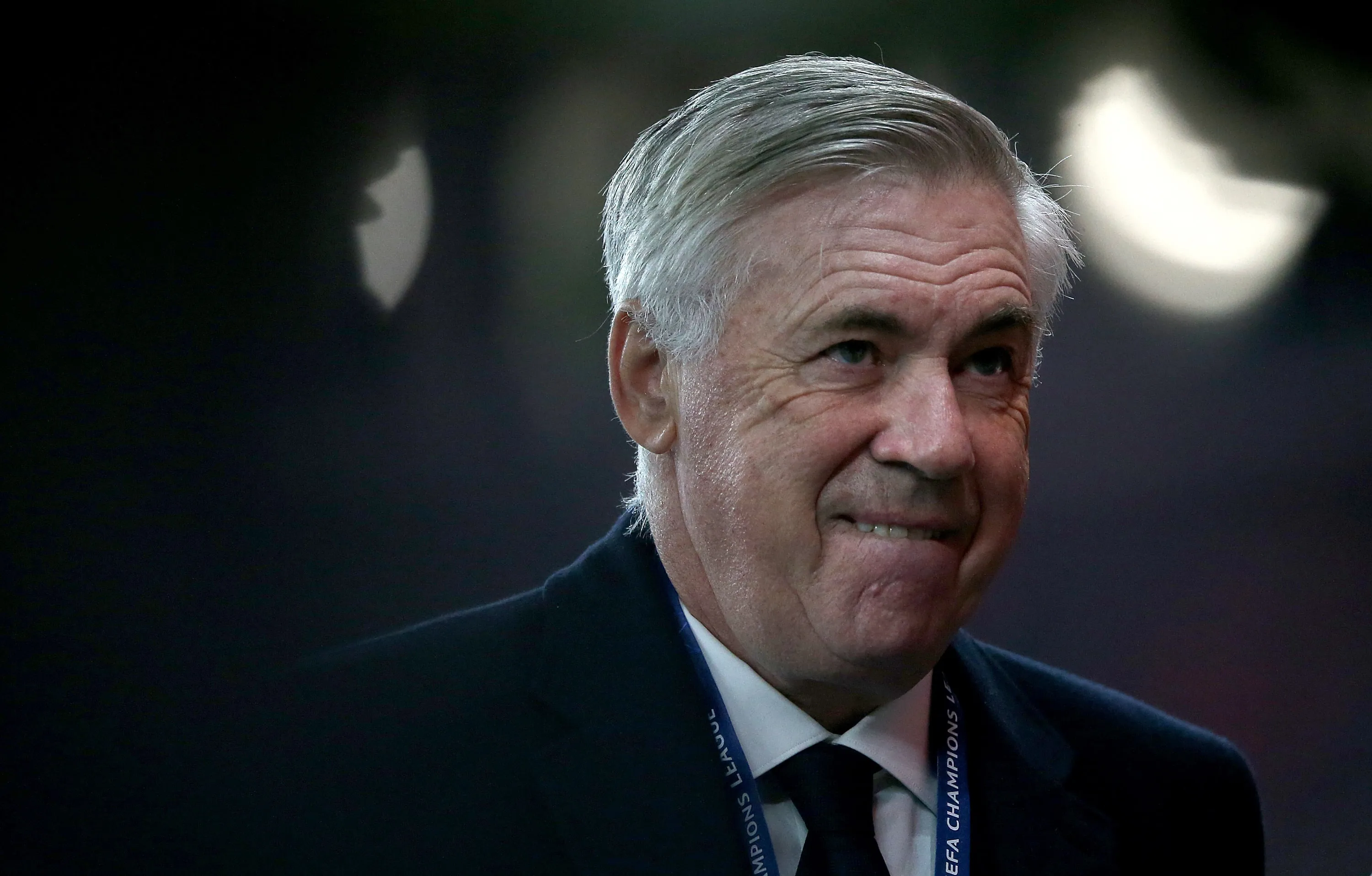 Ancelotti n&atilde;o esconde felicidade por renova&ccedil;&atilde;o e se derrete pelo Real Madrid: &lsquo;Uma fam&iacute;lia para mim&rsquo;