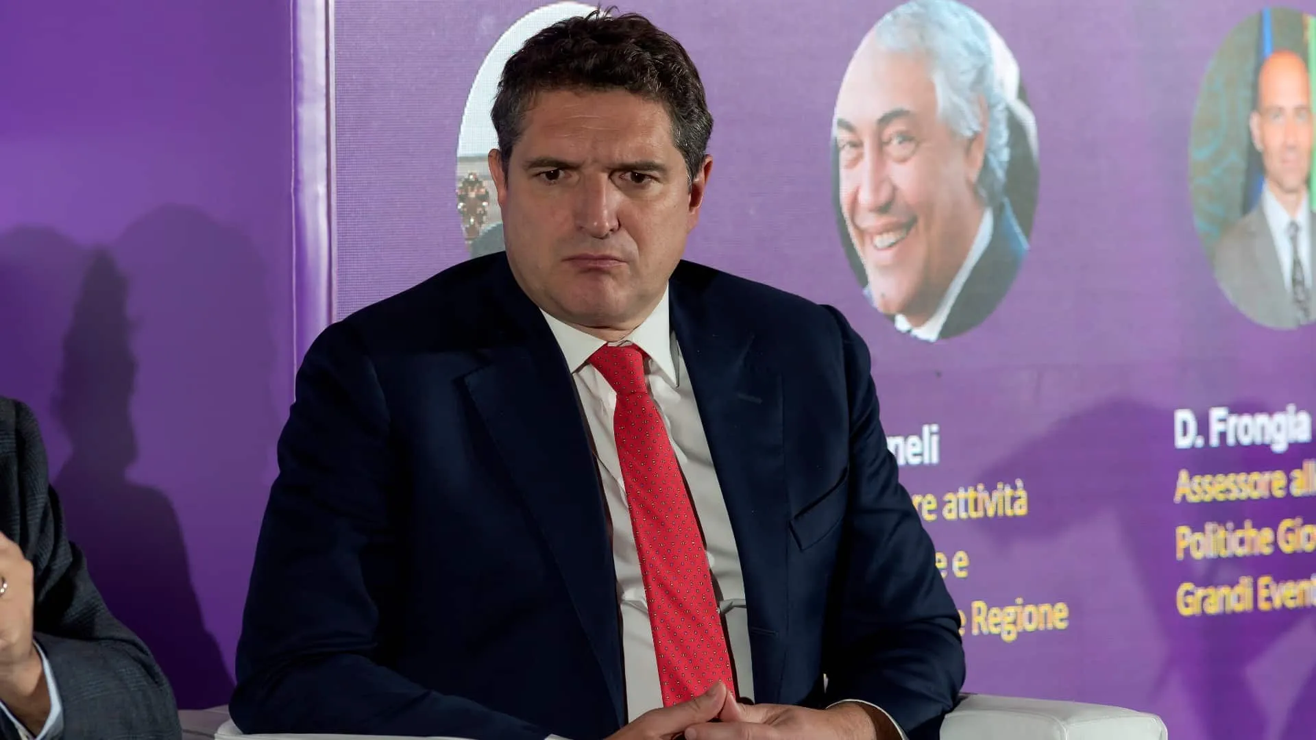 A brilhante ideia do CEO da Serie A contra o racismo: desligar os microfones das arquibancadas