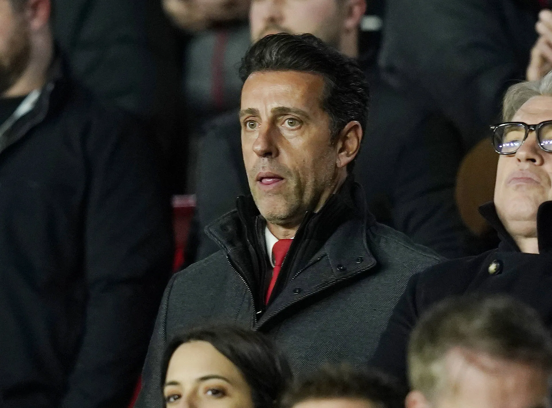 Por que Edu Gaspar &eacute; questionado e corre risco com crise na Premier League