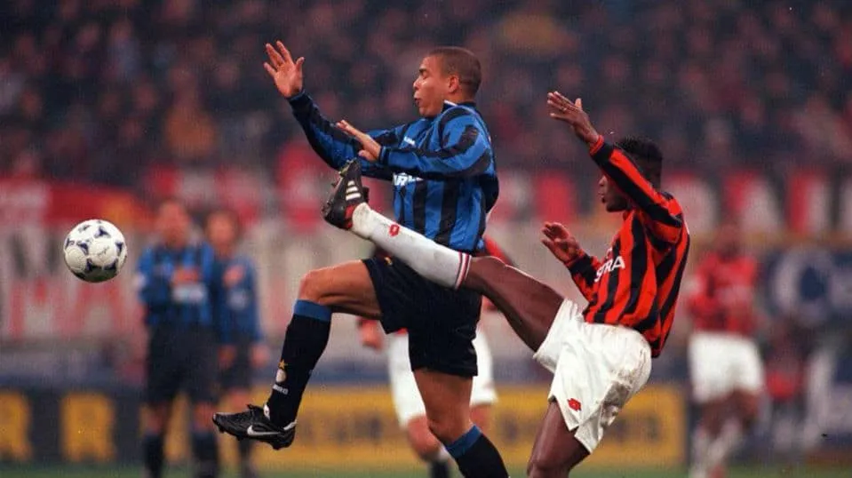 Desailly: &ldquo;Ronaldo foi o melhor da gera&ccedil;&atilde;o, n&atilde;o Zidane &ndash; e tem que ser Ronaldo&rdquo;