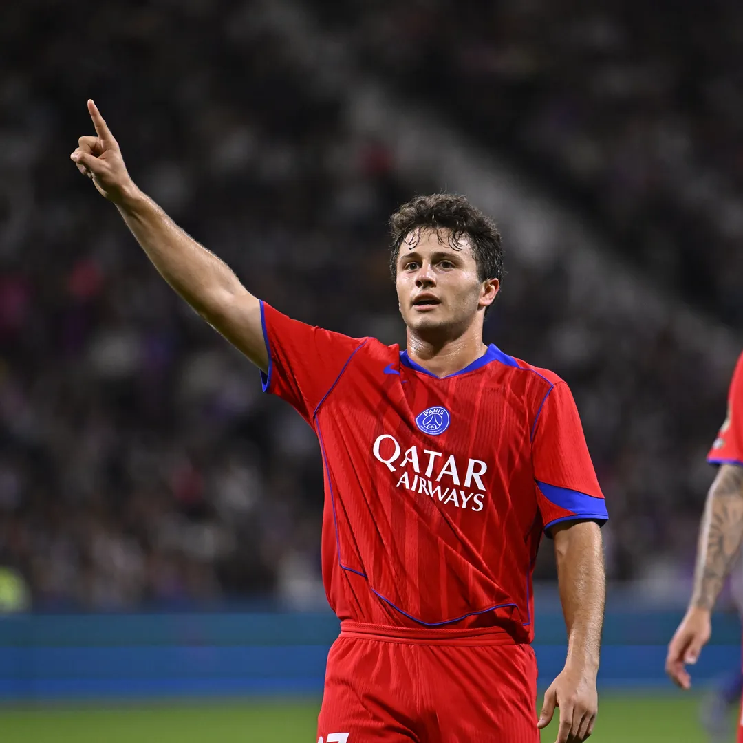 Jo&atilde;o Neves pelo PSG