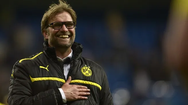 J&uuml;rgen Klopp comemora a classifica&ccedil;&atilde;o do seu Borussia Dortmund no Santiago Bernab&eacute;u