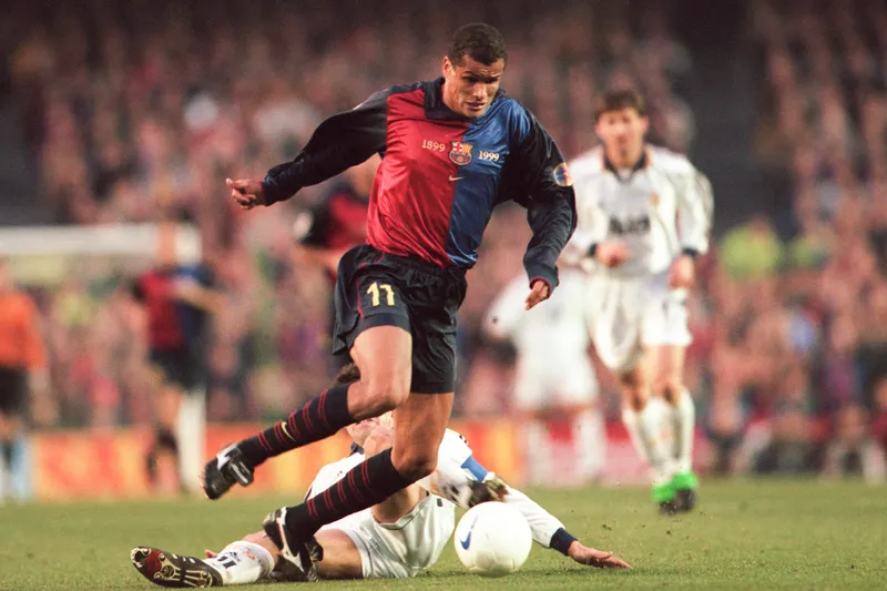 Rivaldo nos tempos de Barcelona (Foto: Icon sport)