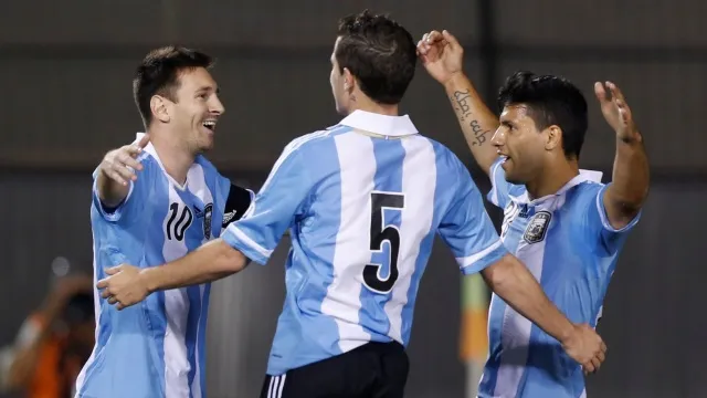 O ataque levou a Argentina &agrave; Copa. A defesa pode dar a ta&ccedil;a