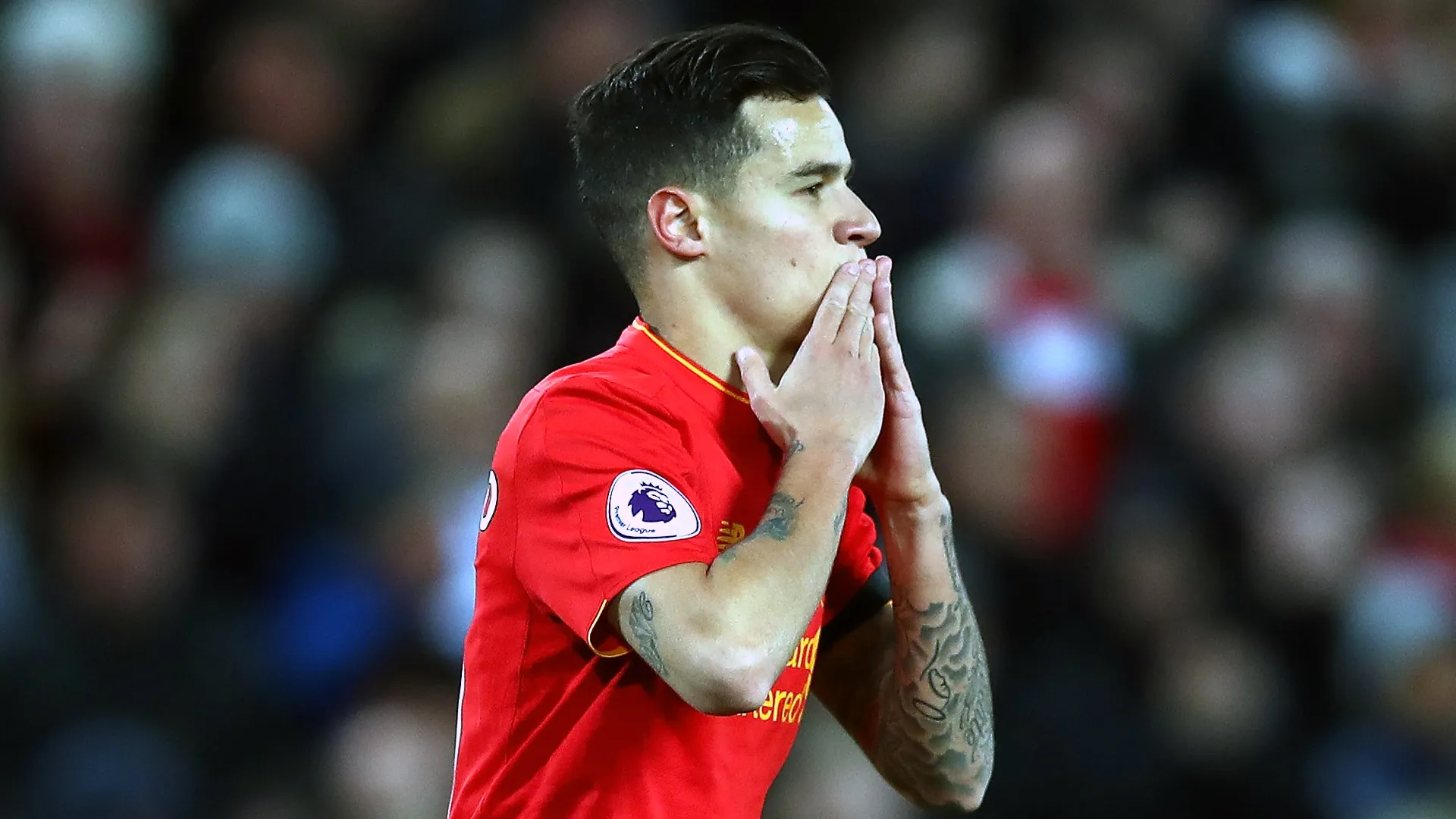 Doente, Coutinho ia ficar fora do jogo do Liverpool, mas pediu para jogar e marcou