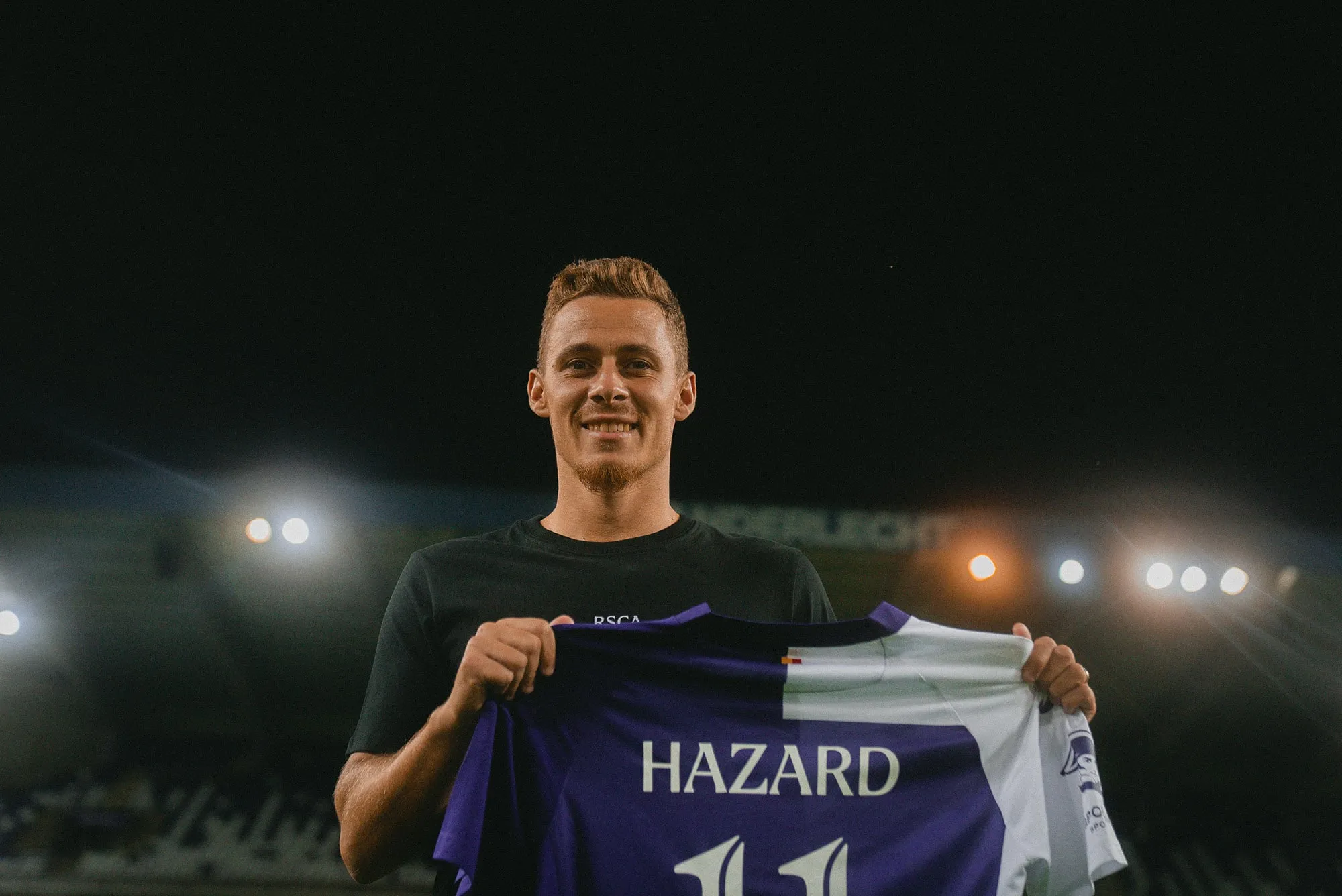 Thorgan Hazard volta &agrave; B&eacute;lgica e recheia mais o renomado mercado do Anderlecht