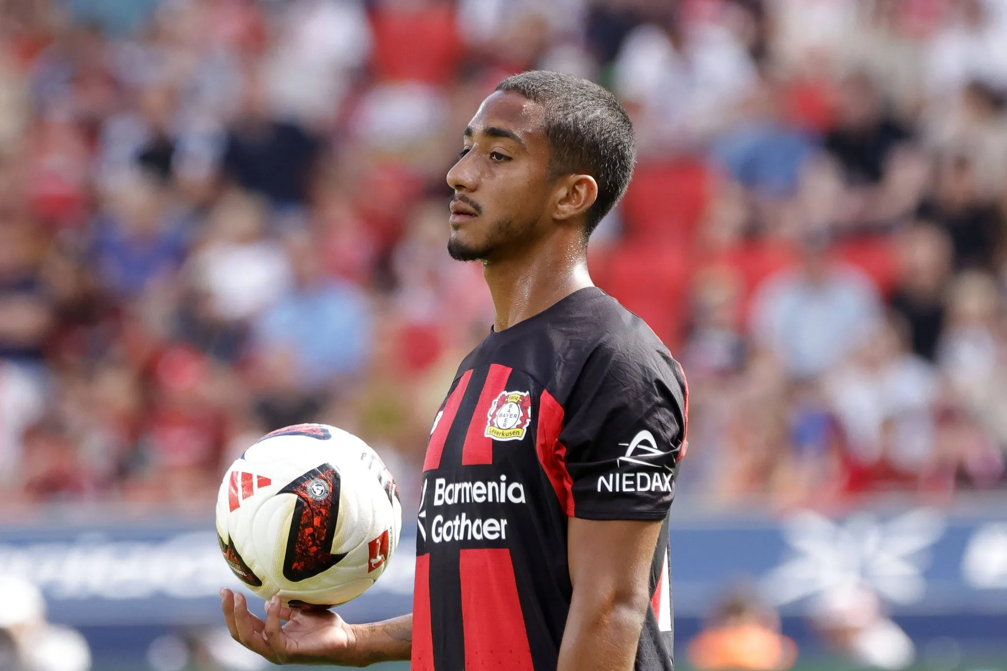Arthur foi contratado pelo Bayer Leverkusen em 2023