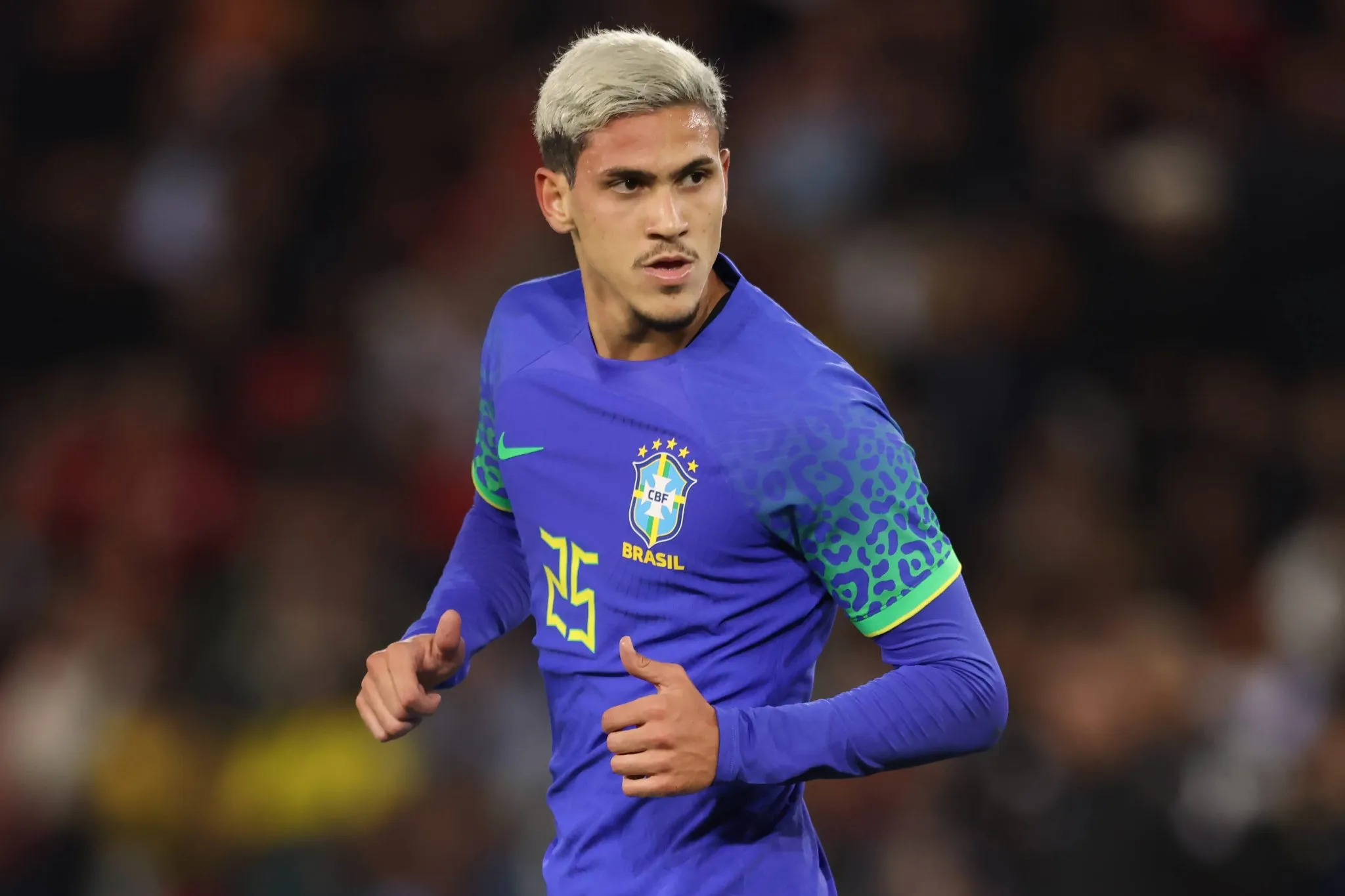Pedro pela sele&ccedil;&atilde;o brasileira em setembro de 2022 (Foto: Imago)
