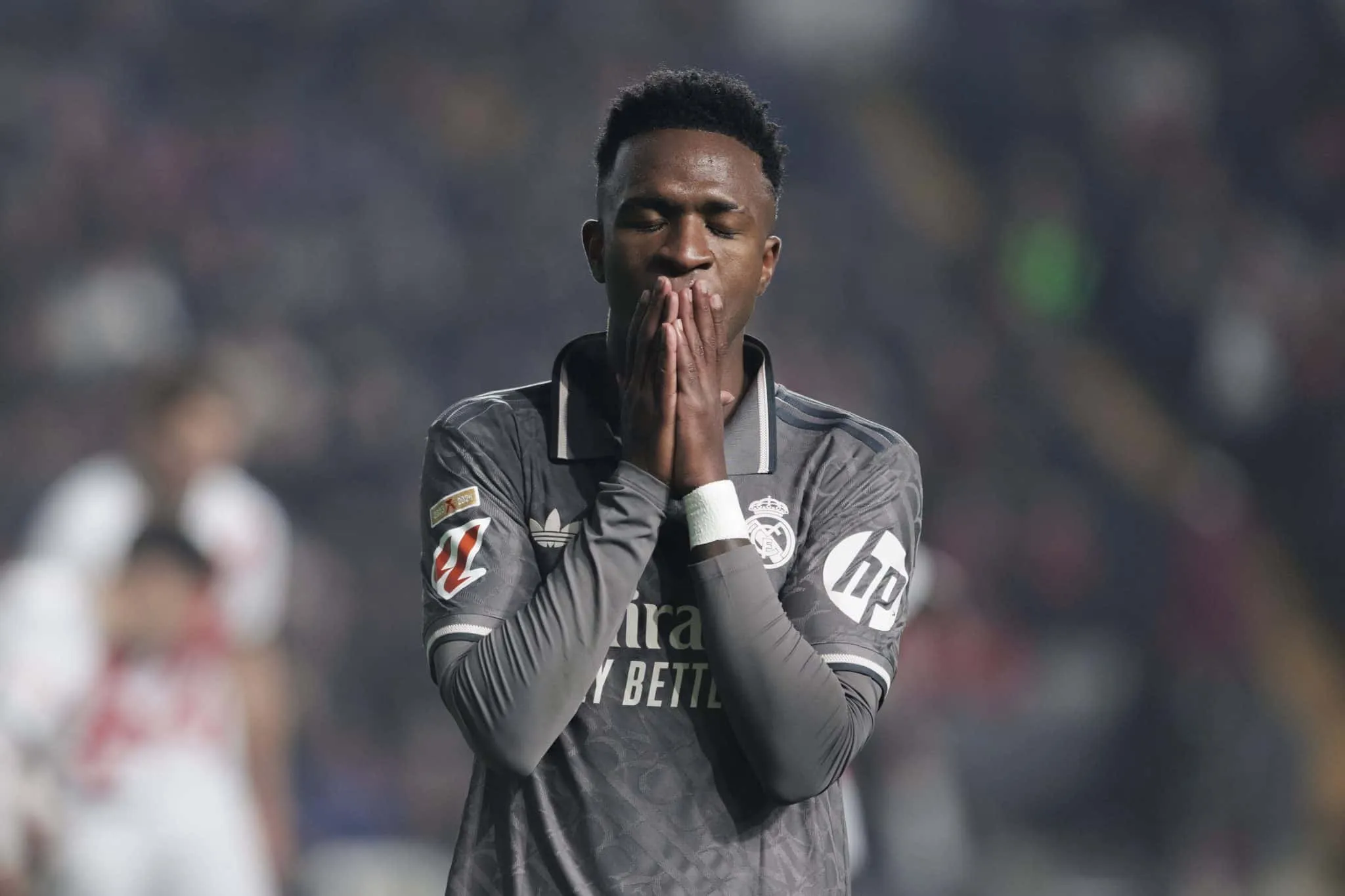 Rodrygo, Vini Jr, Endrick&hellip; s&oacute; um brasileiro brilhou e o Real Madrid trope&ccedil;ou em LaLiga
