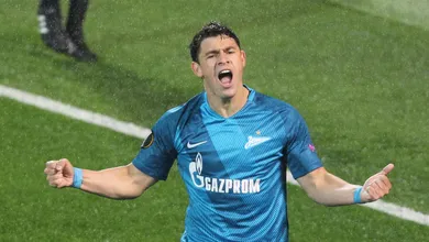 Giuliano encerra sua fant&aacute;stica fase de grupos da Liga Europa com mais um belo gol