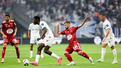 Marseille tenta voltar a vencer, mas tem pela frente uma das sensa&ccedil;&otilde;es da Europa: o Brest (que tamb&eacute;m precisa ganhar)