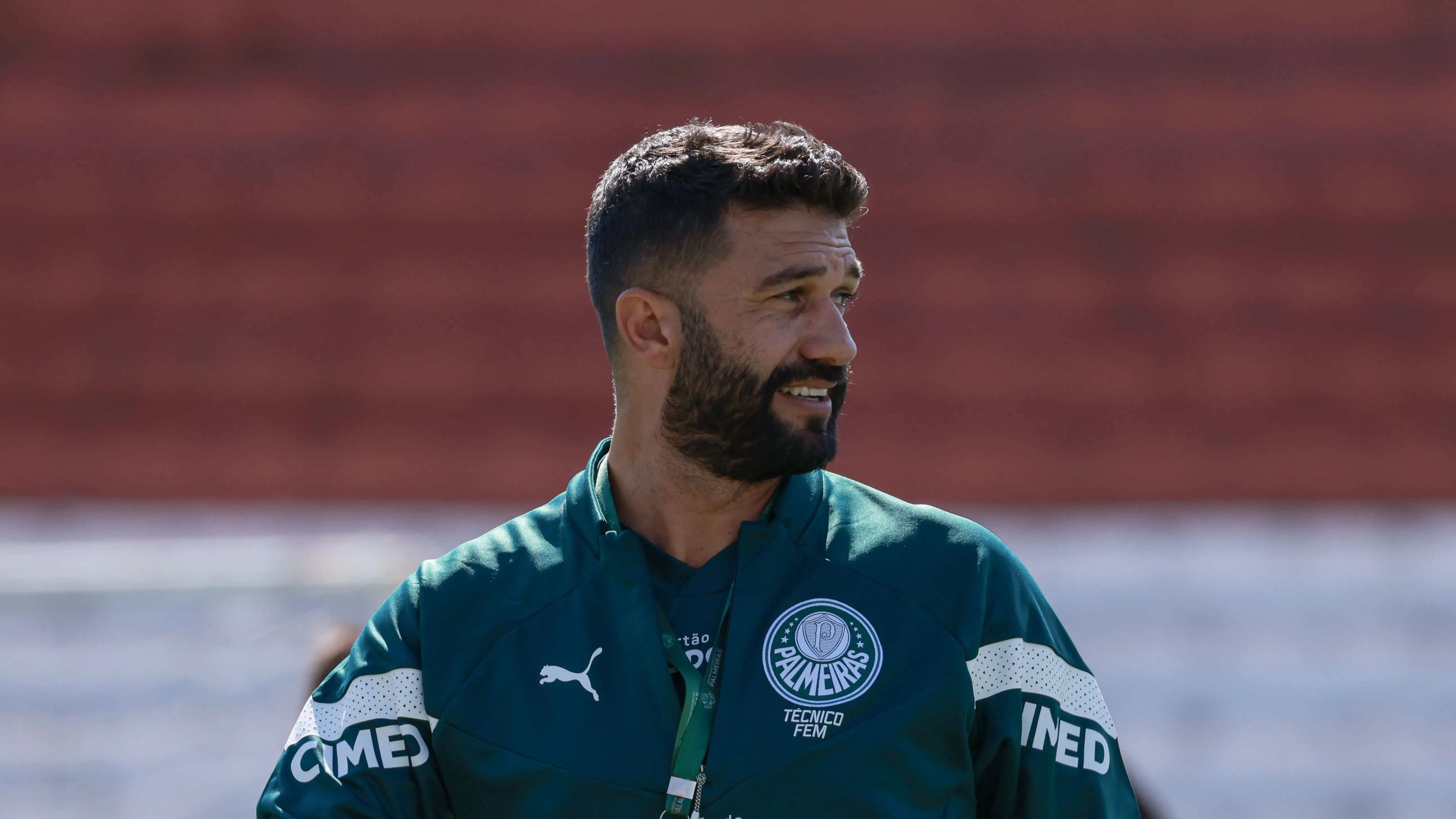 Ricardo Belli teve sucesso no Palmeiras Feminino, mas causou pol&ecirc;micas e cai ap&oacute;s goleada humilhante