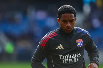 Endrick n&atilde;o encerra jejum do Lyon, mas d&aacute; boa resposta a Ancelotti antes da convoca&ccedil;&atilde;o