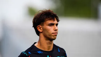 Ida antecipada ao vesti&aacute;rio e rela&ccedil;&atilde;o com t&eacute;cnico: as pol&ecirc;micas de Jo&atilde;o F&eacute;lix na Euro