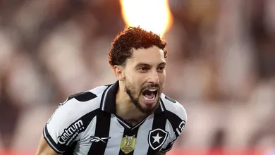 Mesmo com vit&oacute;ria, Botafogo se despede rumo ao Mundial de Clubes com alerta ligado