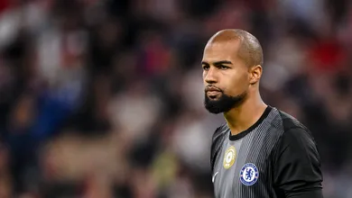 Crise no gol faz Chelsea voltar as aten&ccedil;&otilde;es a alvo da &uacute;ltima janela de transfer&ecirc;ncias
