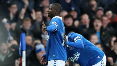 O Everton ouviu as palavras de Sean Dyche para vencer o Chelsea e se afastar da zona de rebaixamento