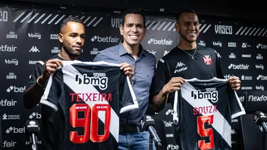 Apresenta&ccedil;&atilde;o de Alex Teixeira e Souza refor&ccedil;a ideia de busca por &lsquo;DNA do Vasco&rsquo;