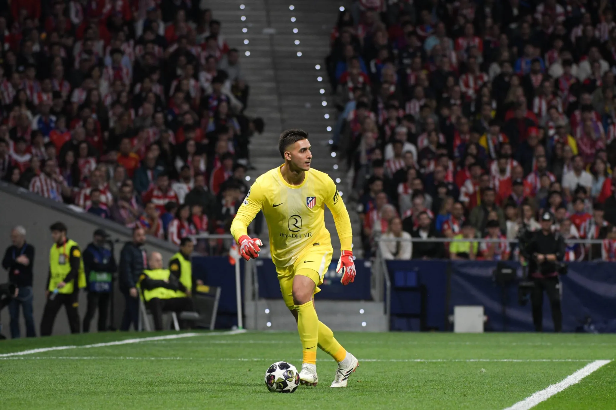 Juan Musso em a&ccedil;&atilde;o pelo Atl&eacute;tico de Madrid
