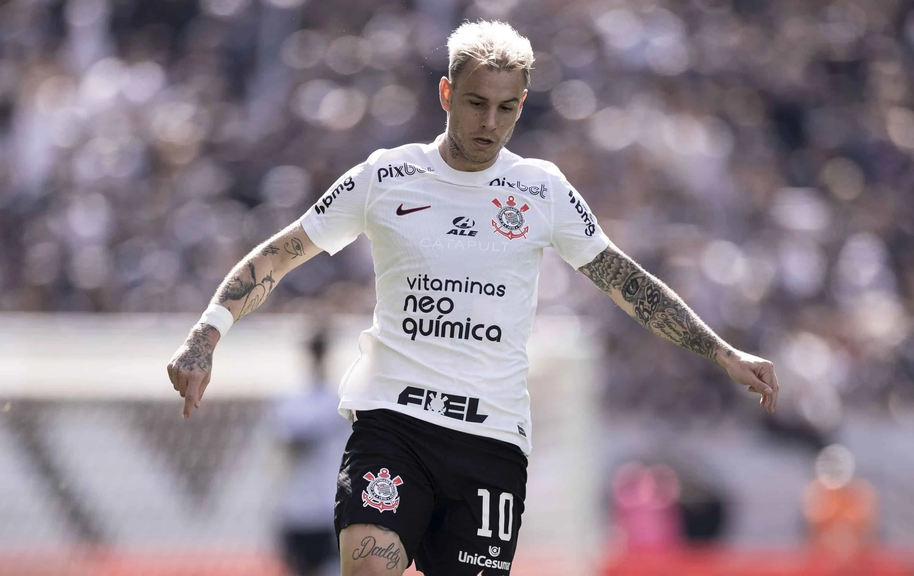 Corinthians ter&aacute; uma crise a mais e solu&ccedil;&atilde;o a menos se vender R&oacute;ger Guedes