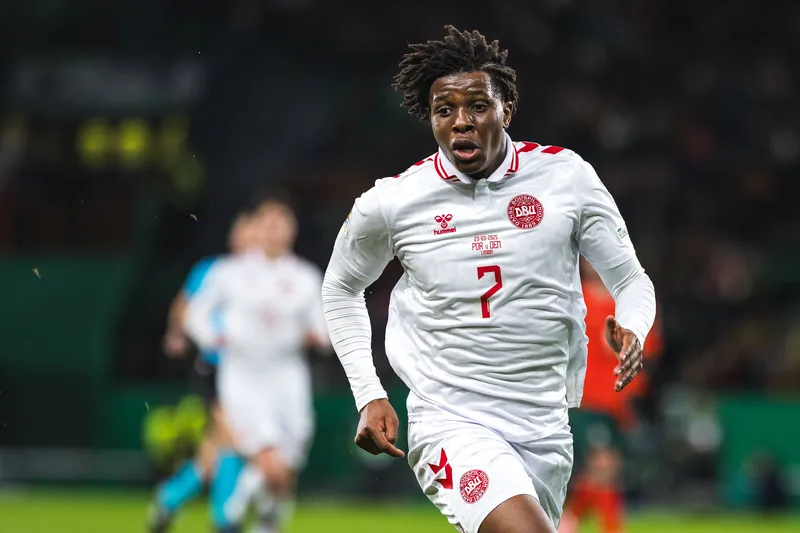 Patrick Dorgu em a&ccedil;&atilde;o pela sele&ccedil;&atilde;o dinamarquesa