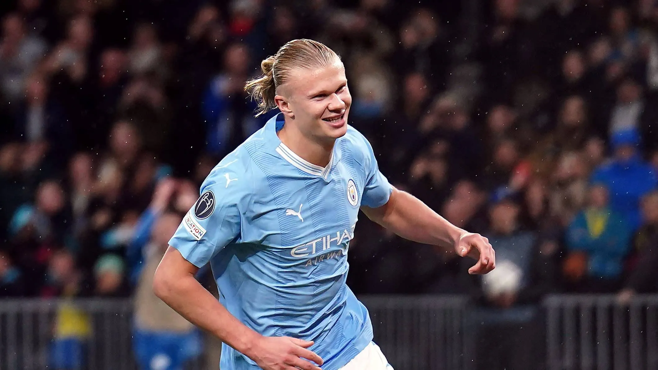 Haaland desencanta, e Manchester City segue inabal&aacute;vel na Champions League