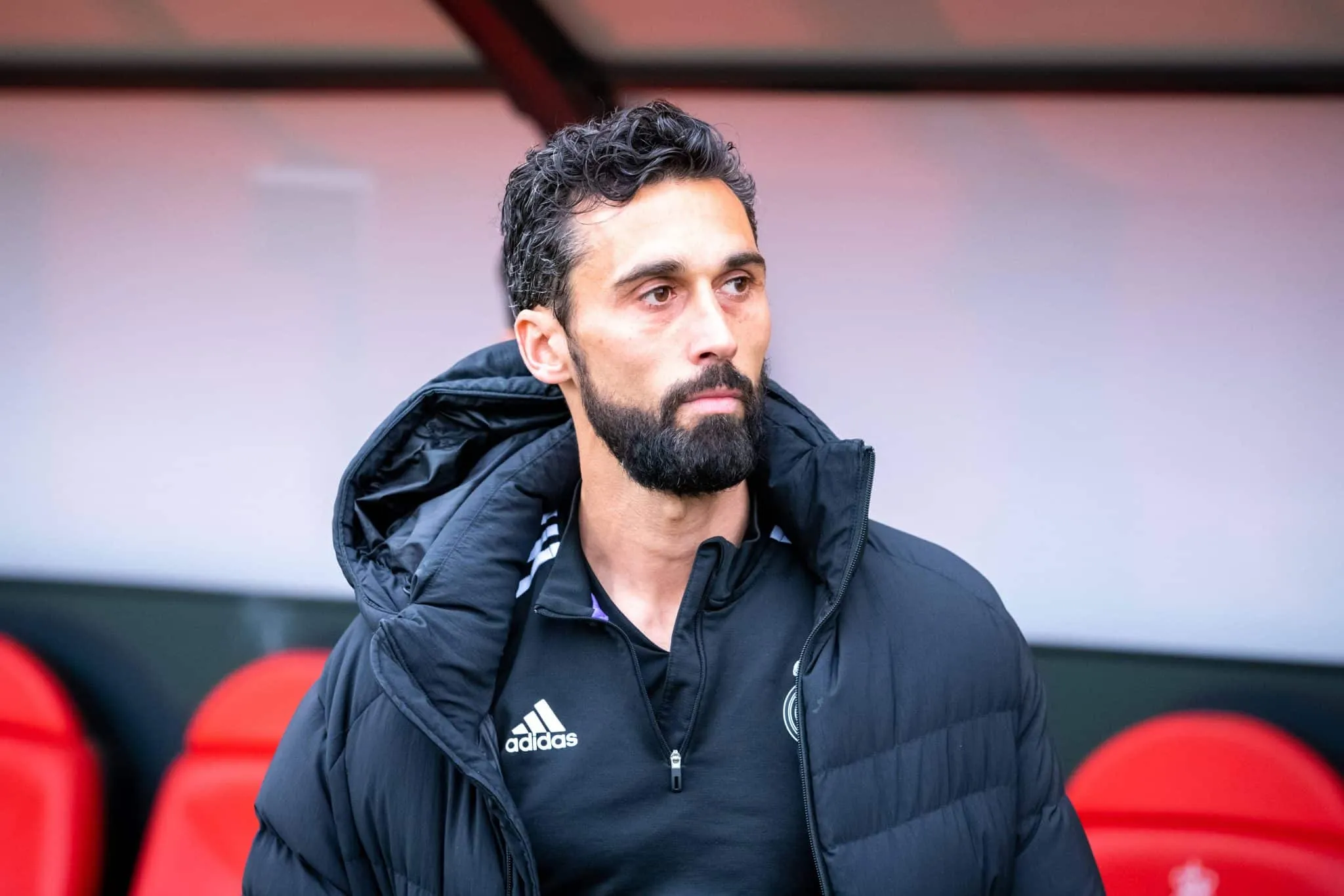 &lsquo;O que ele faz n&atilde;o &eacute; suficiente para o Real Madrid&rsquo;: Agora t&eacute;cnico, Arbeloa detona joia da base