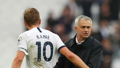 Reputa&ccedil;&atilde;o de Mourinho &ldquo;d&aacute; confian&ccedil;a&rdquo; ao Tottenham na busca por t&iacute;tulos, avalia Kane