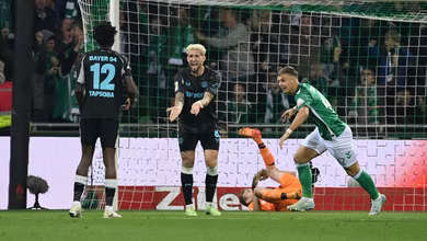 Bayer Leverkusen prova do seu pr&oacute;prio veneno em in&iacute;cio irreconhec&iacute;vel na Bundesliga