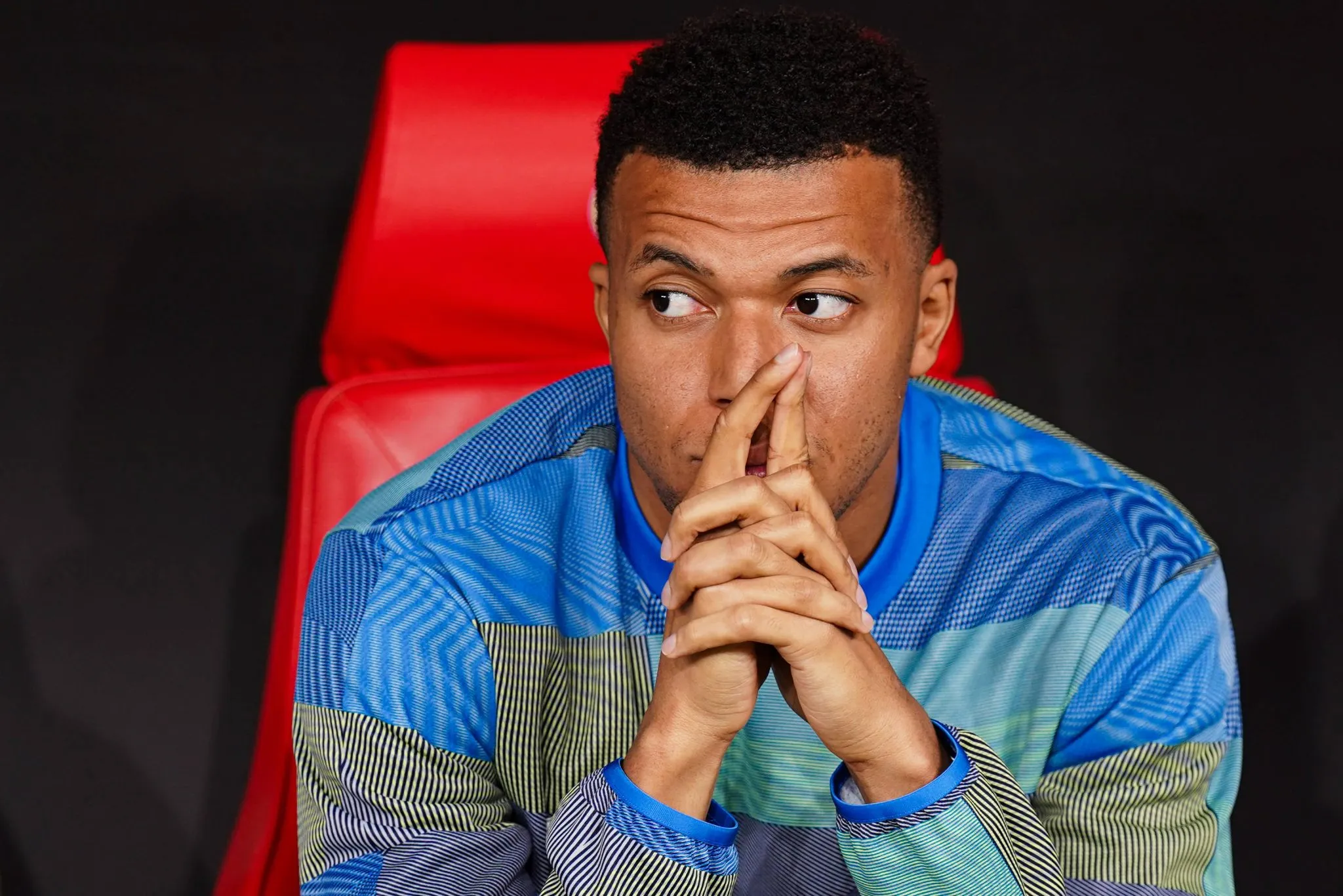 Kylian Mbapp&eacute; recebeu cuidados especiais para jogar a final da Supercopa da Espanha contra o Barcelona (Foto: Imago)